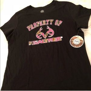 NWT Women’s Property Of RealTree